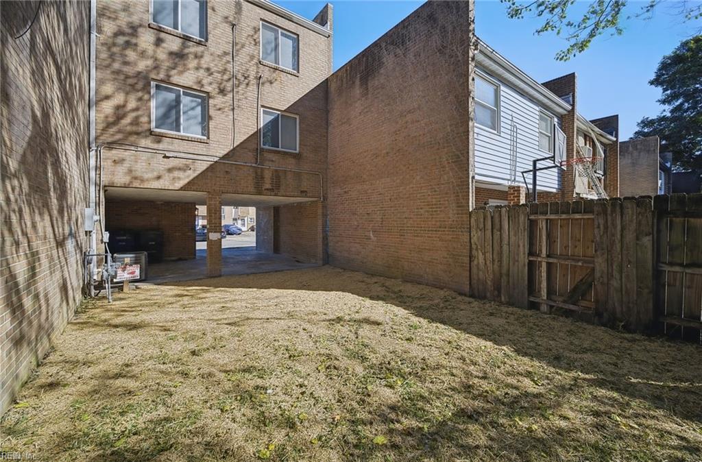 1221 Curie Ct Property Photo 23