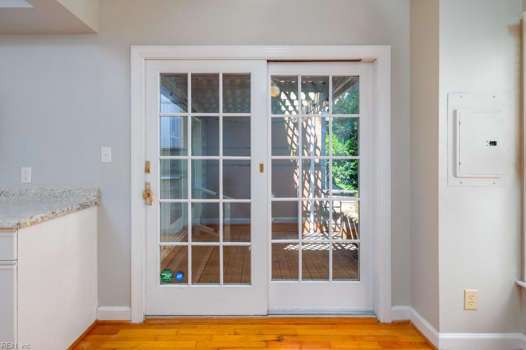 1606 Pasadena Ct Property Photo 18