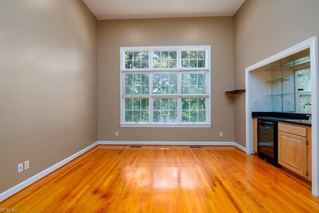 1606 Pasadena Ct Property Photo 21