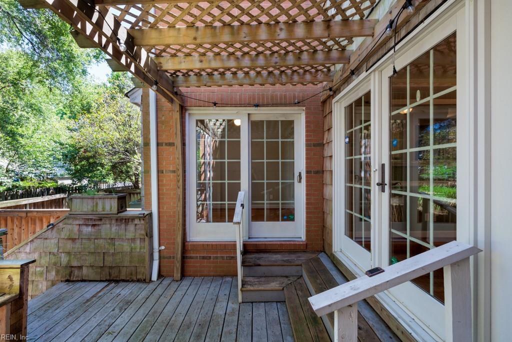 1606 Pasadena Ct Property Photo 38