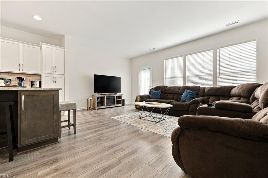 1455 Independence Blvd Property Photo 20