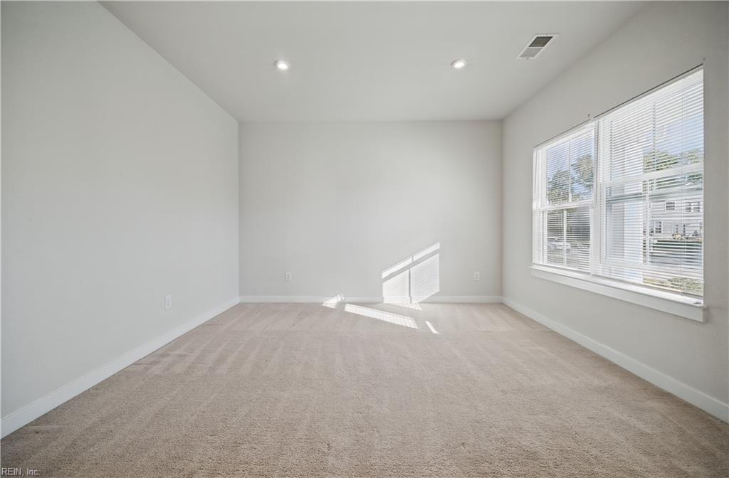 106 Brookside Ln Property Photo 8