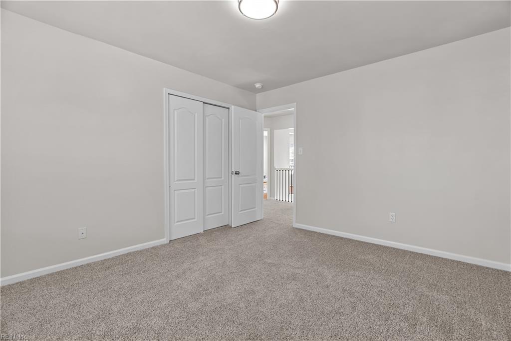 901 Summerfield Cres Property Photo 34