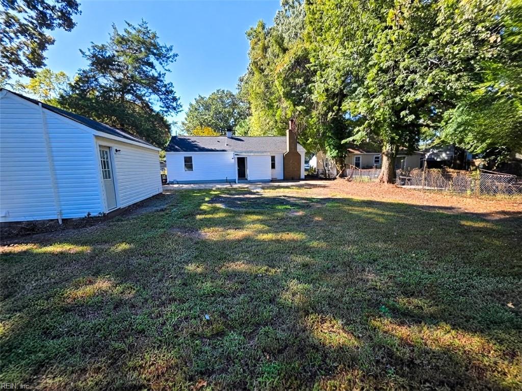 107 Rosewood Dr Property Photo 24