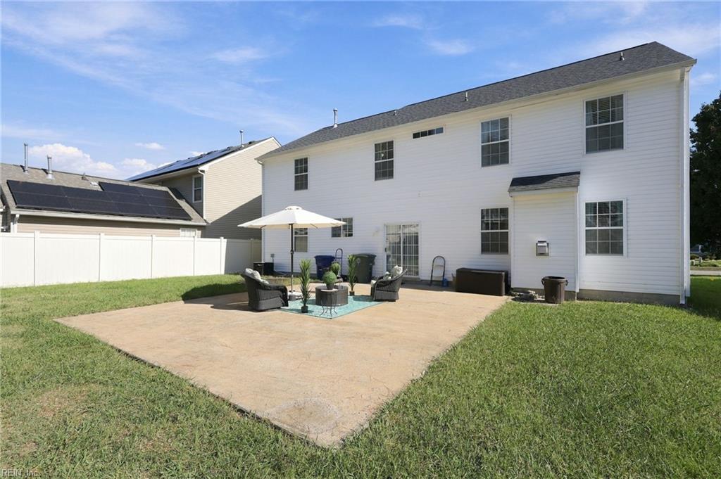 830 Holbrook Dr Property Photo 33