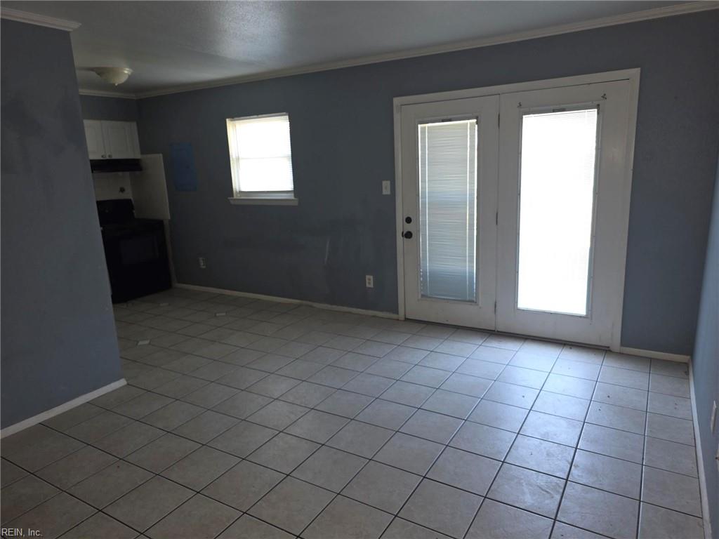 1053 Dubose Dr Property Photo 2