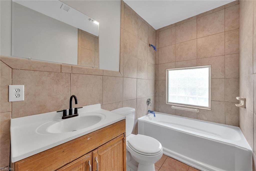1009 Elkin St Property Photo 13