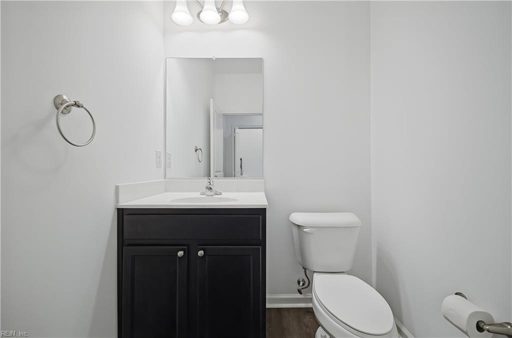2456 Whitman St Property Photo 30