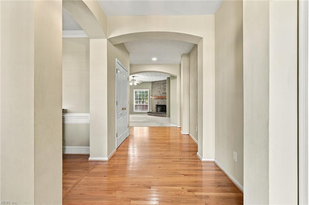 1313 Dominion Lakes Blvd Property Photo 3