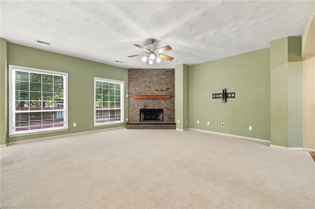 1313 Dominion Lakes Blvd Property Photo 12