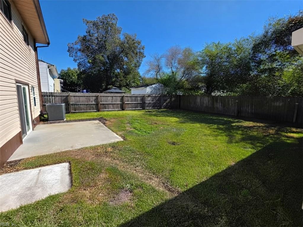 5341 Roslyn Dr Property Photo 24