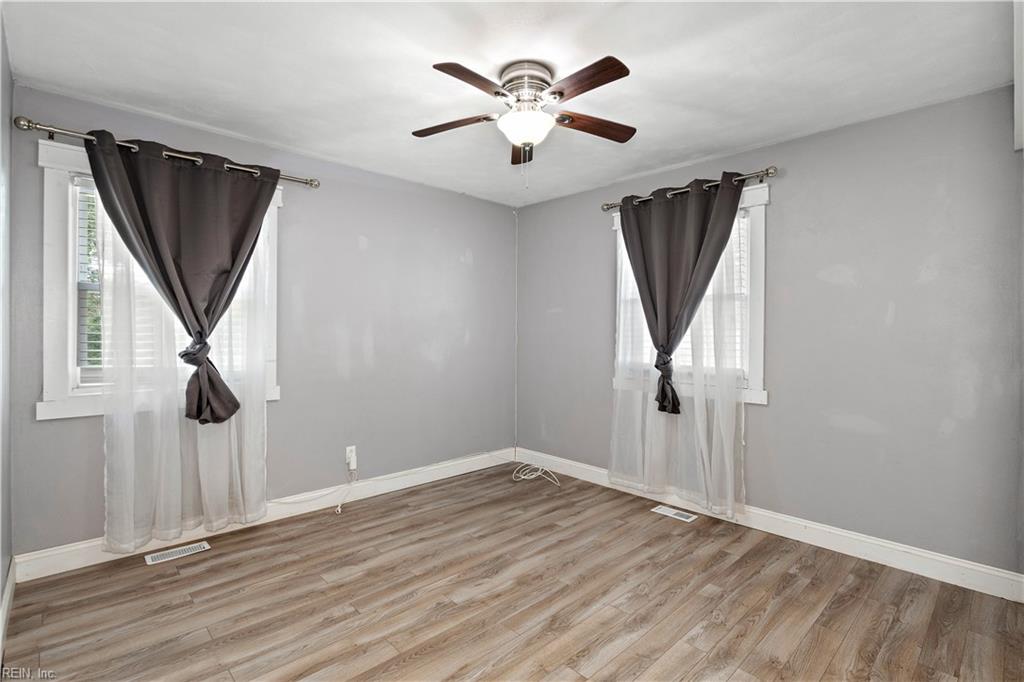 1313 Willow Ave Property Photo 16