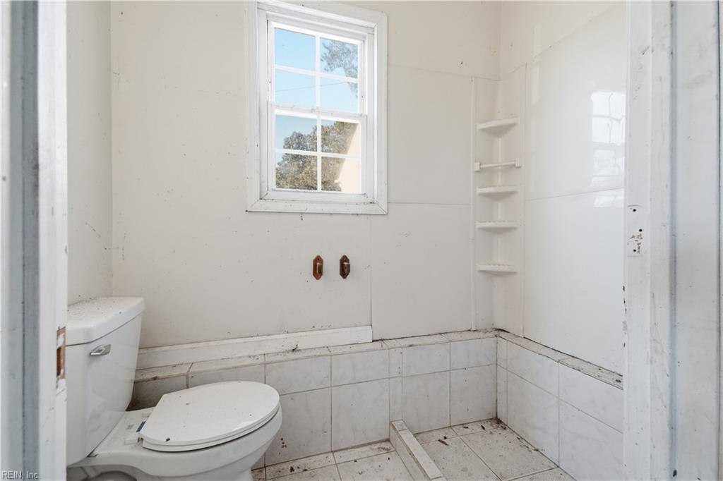 14291 Benns Church Blvd Property Photo 33