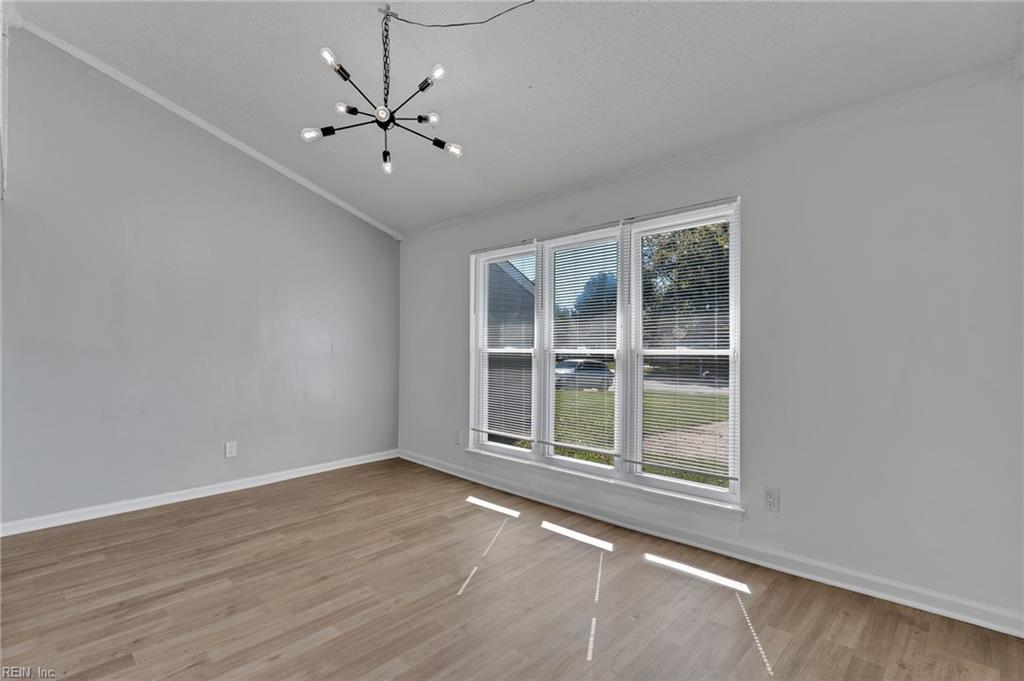 1429 Bridle Creek Blvd Property Photo 18