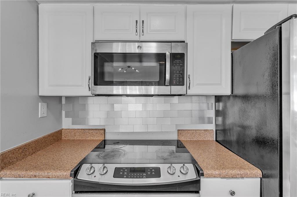 1429 Bridle Creek Blvd Property Photo 21