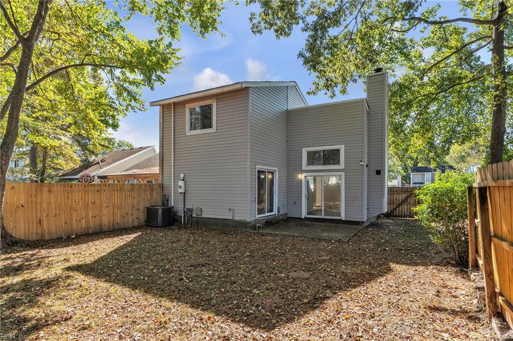 1429 Bridle Creek Blvd Property Photo 43