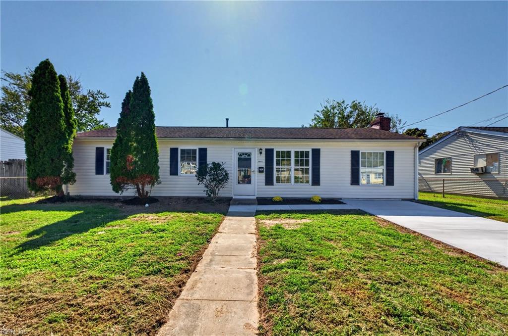 1820 Moger Dr Property Photo 1
