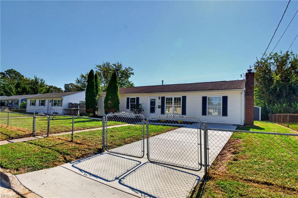 1820 Moger Dr Property Photo 35