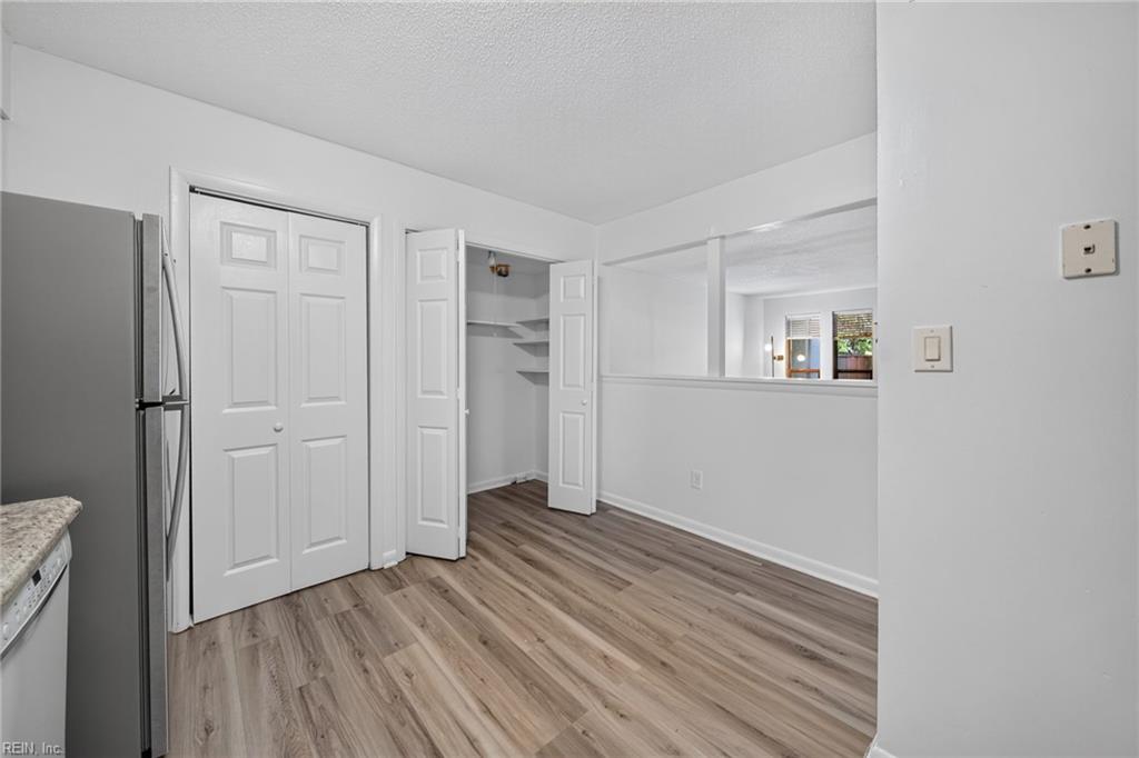 575 Ayrshire Way Property Photo 9