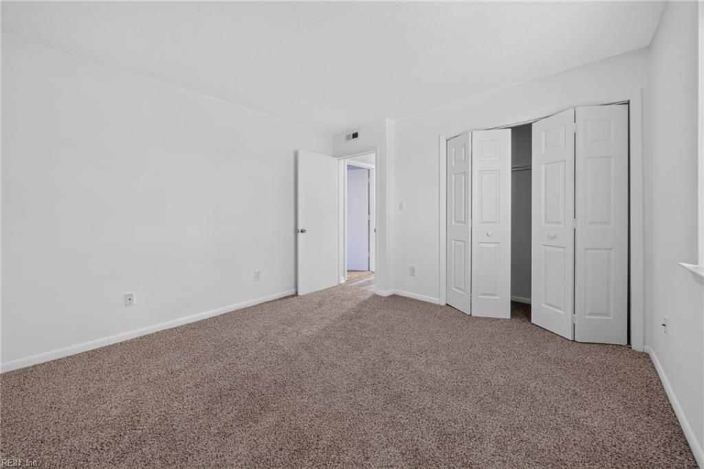 575 Ayrshire Way Property Photo 15