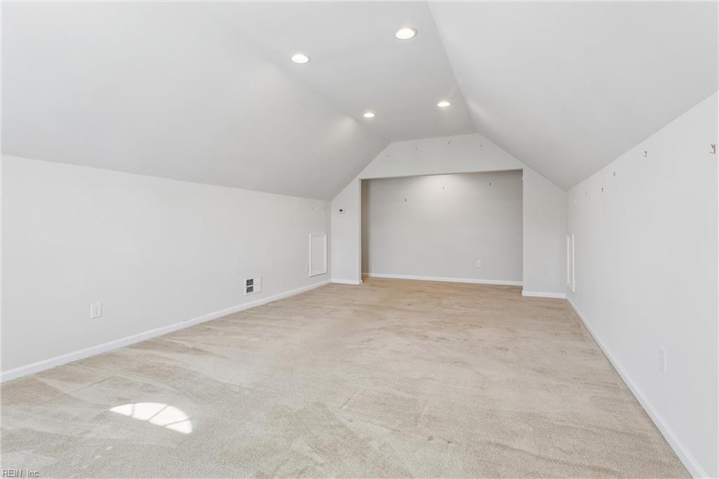 4064 Penzance Pl Property Photo 33