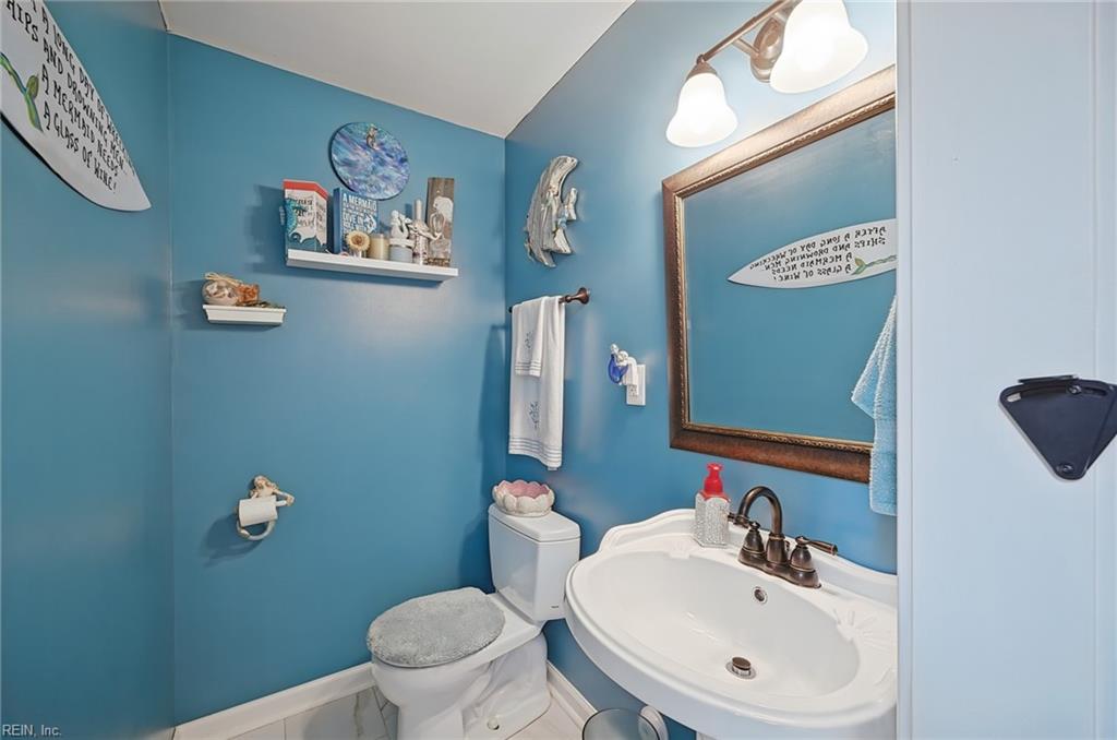 1306 Virginia Ave Property Photo 23