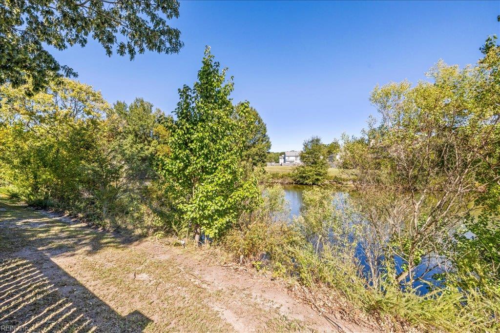 1532 Jameson Dr Property Photo 29