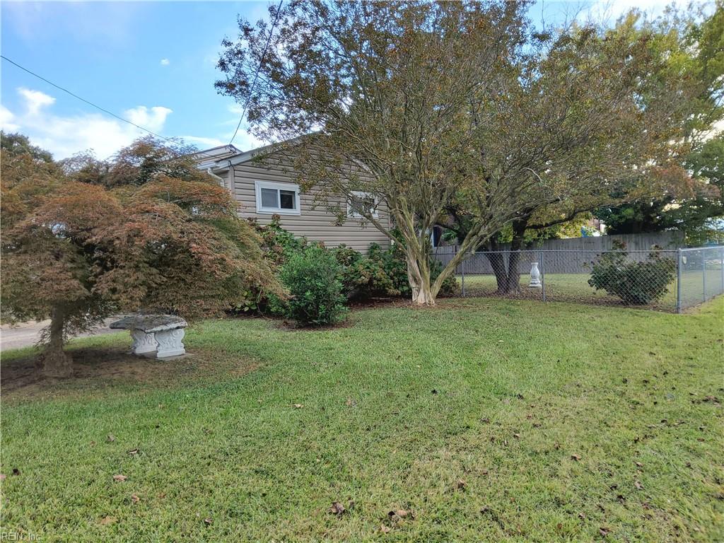 153 Waverly Dr Property Photo 8