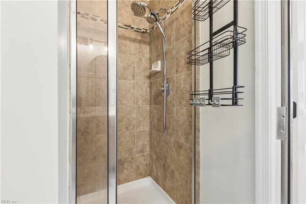 186 Avon Rd Property Photo 27