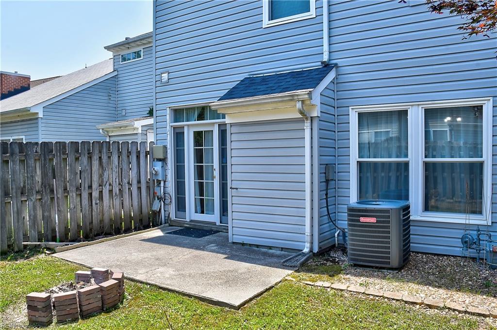 2641 Hartley St Property Photo 31
