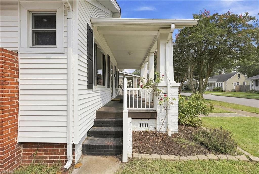 3622 Radford St Property Photo 3