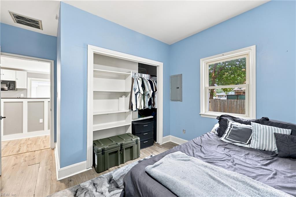 3622 Radford St Property Photo 28