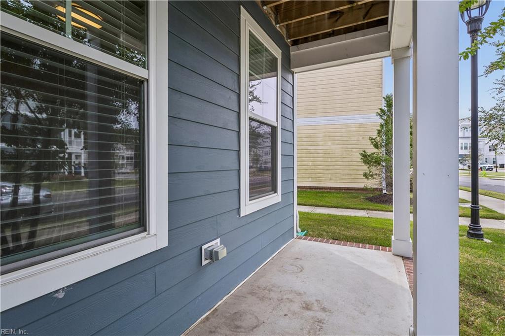 117 Mainsail Loop Property Photo 6