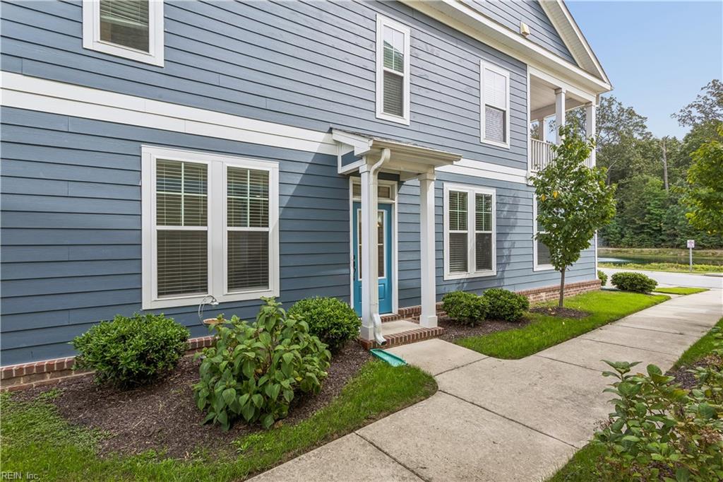 117 Mainsail Loop Property Photo 9