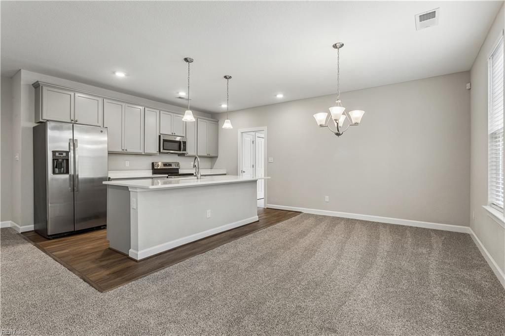 117 Mainsail Loop Property Photo 17