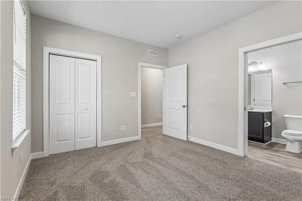 117 Mainsail Loop Property Photo 31