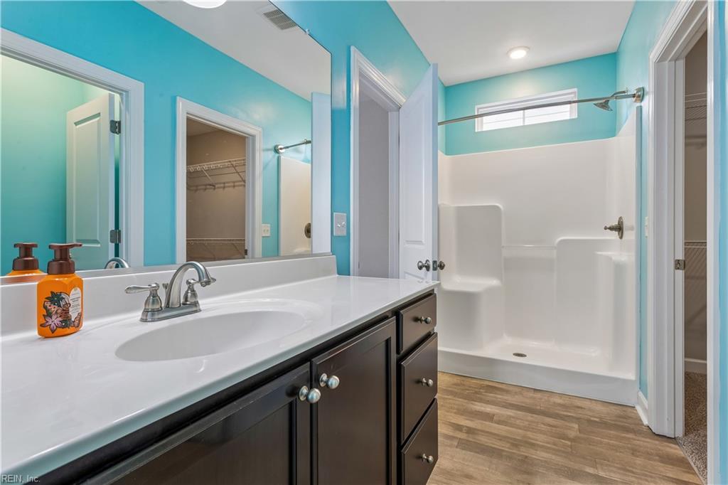 117 Mainsail Loop Property Photo 38