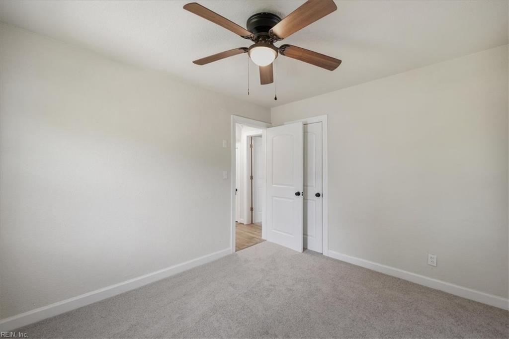 542 Hyde Park Rd Property Photo 25