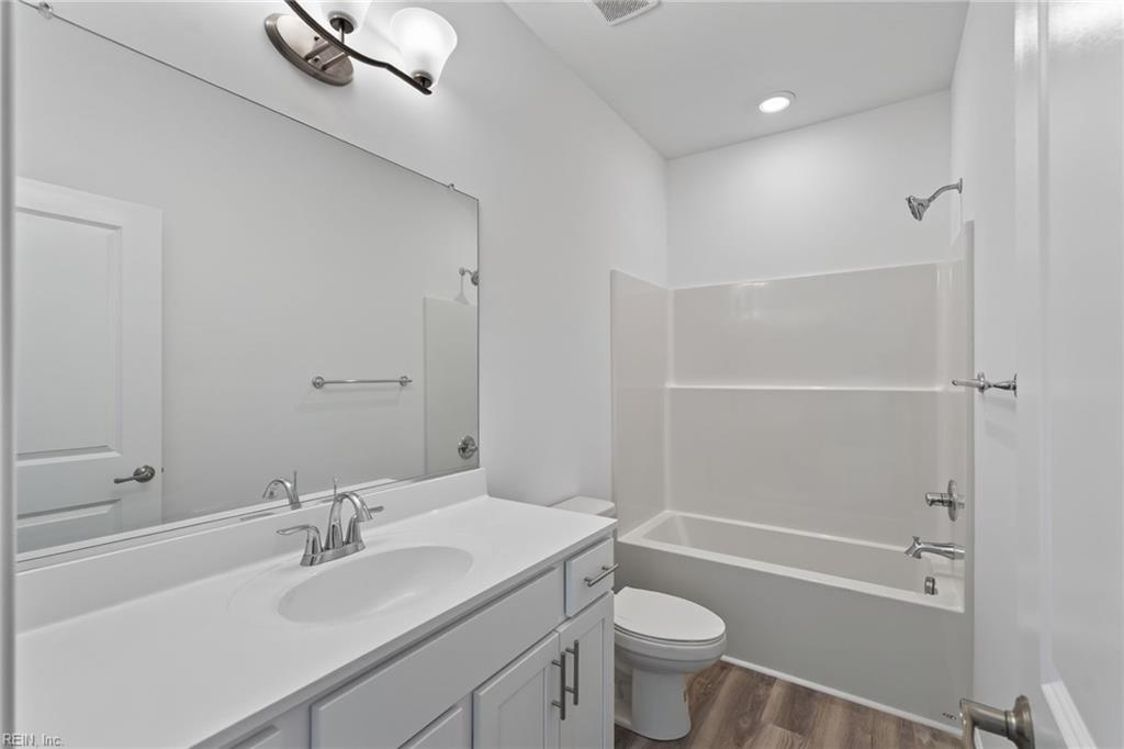 2039 Mango St Property Photo 14