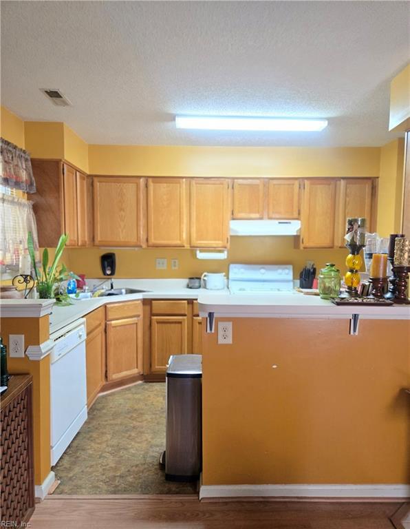 140 Corwin Cir Cir Property Photo 10