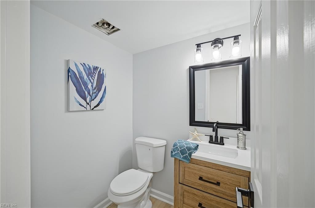 5 Lydney Cir Property Photo 19