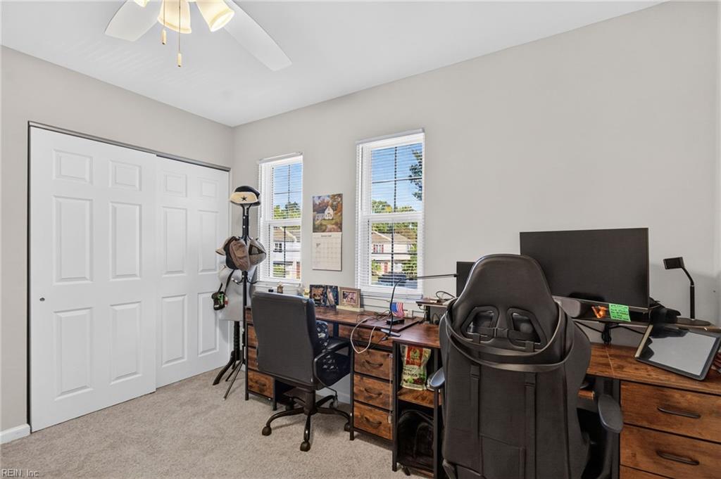 12757 Woodside Ln Property Photo 16