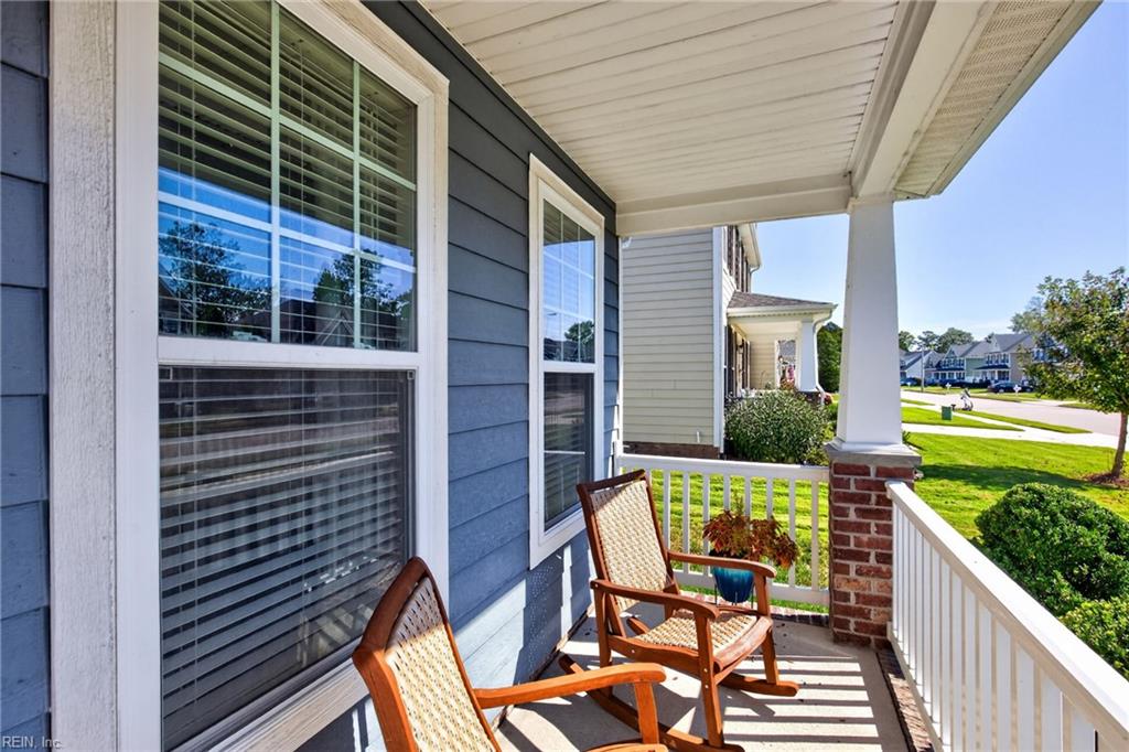 605 Wood Nymph Ln Property Photo 4