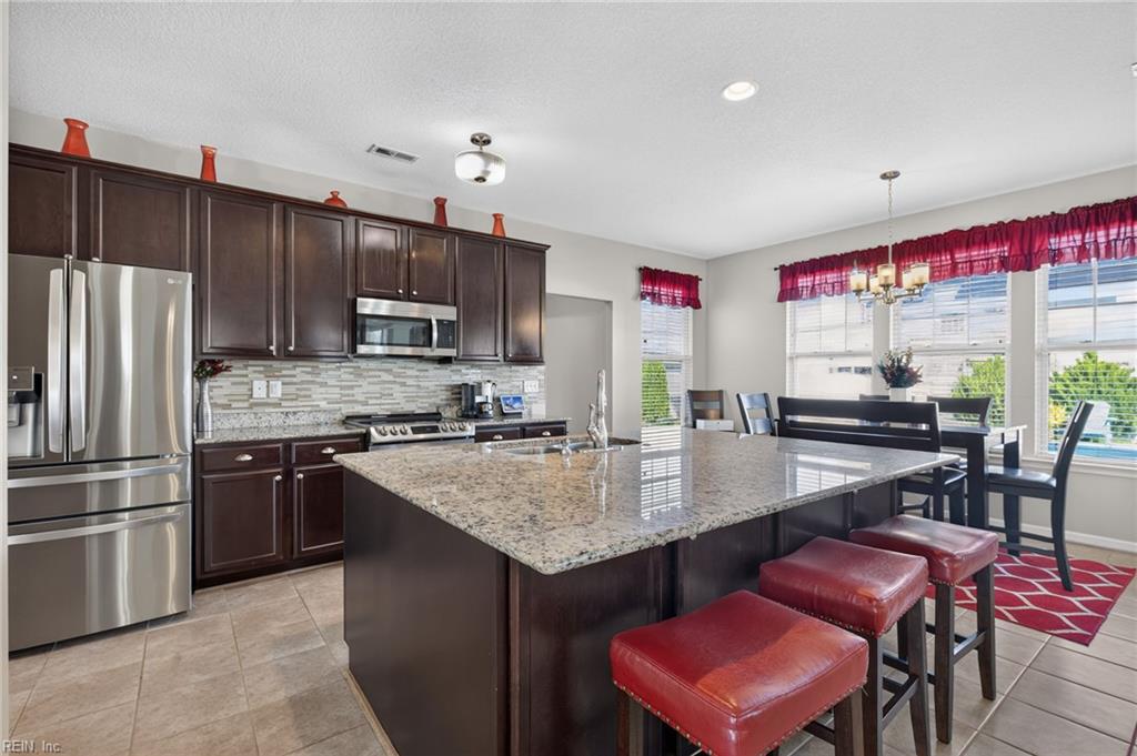 605 Wood Nymph Ln Property Photo 15