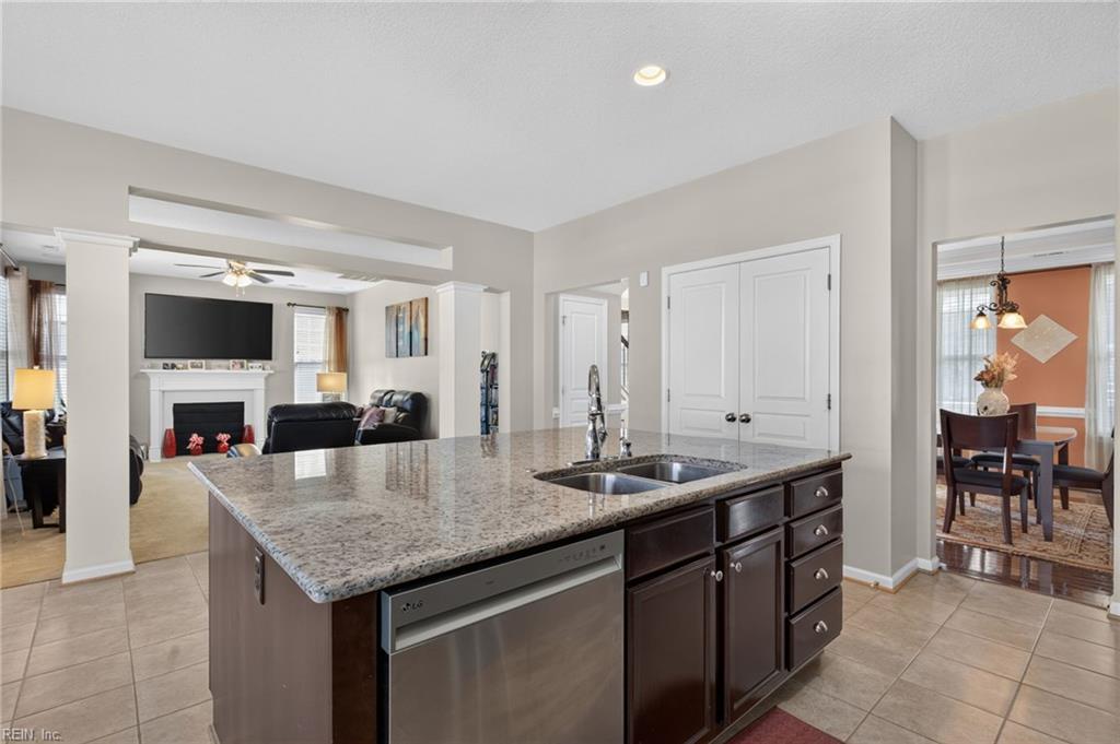 605 Wood Nymph Ln Property Photo 16