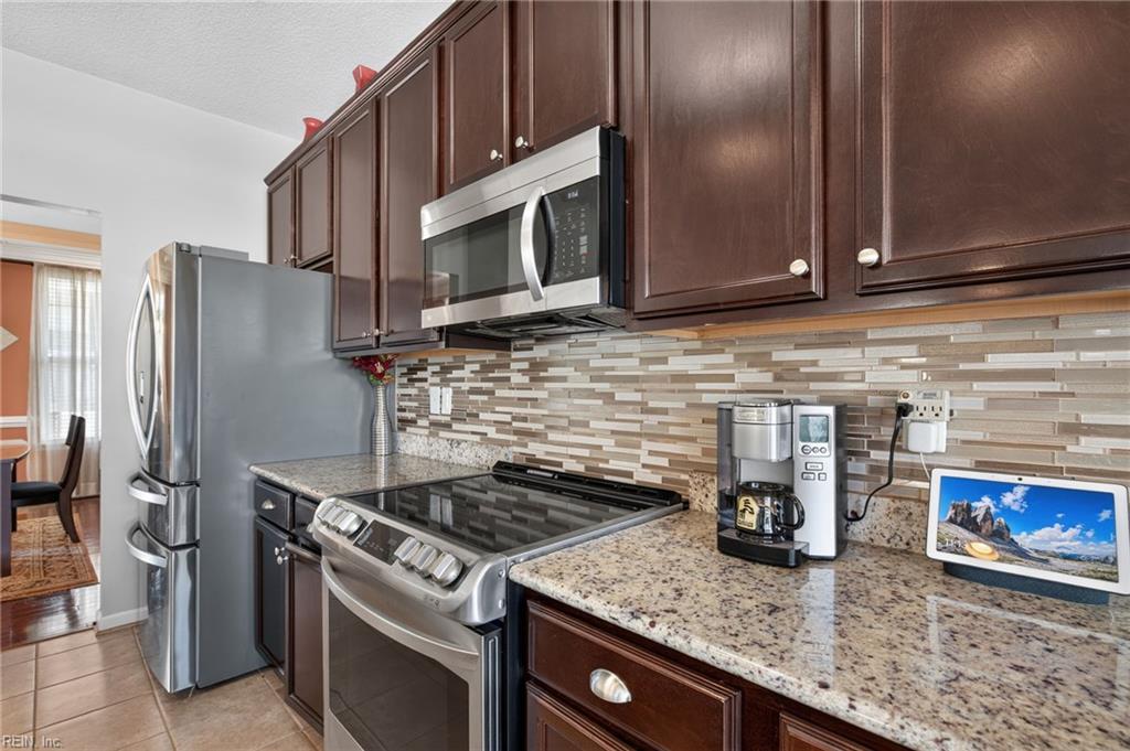 605 Wood Nymph Ln Property Photo 17