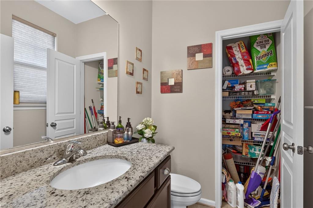 605 Wood Nymph Ln Property Photo 21
