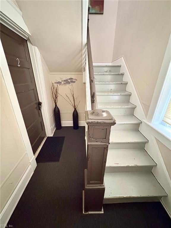 150 Florida Ave Property Photo 4