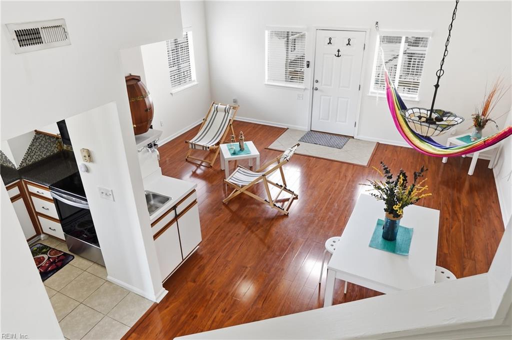 835 Little Bay Ave Property Photo 8
