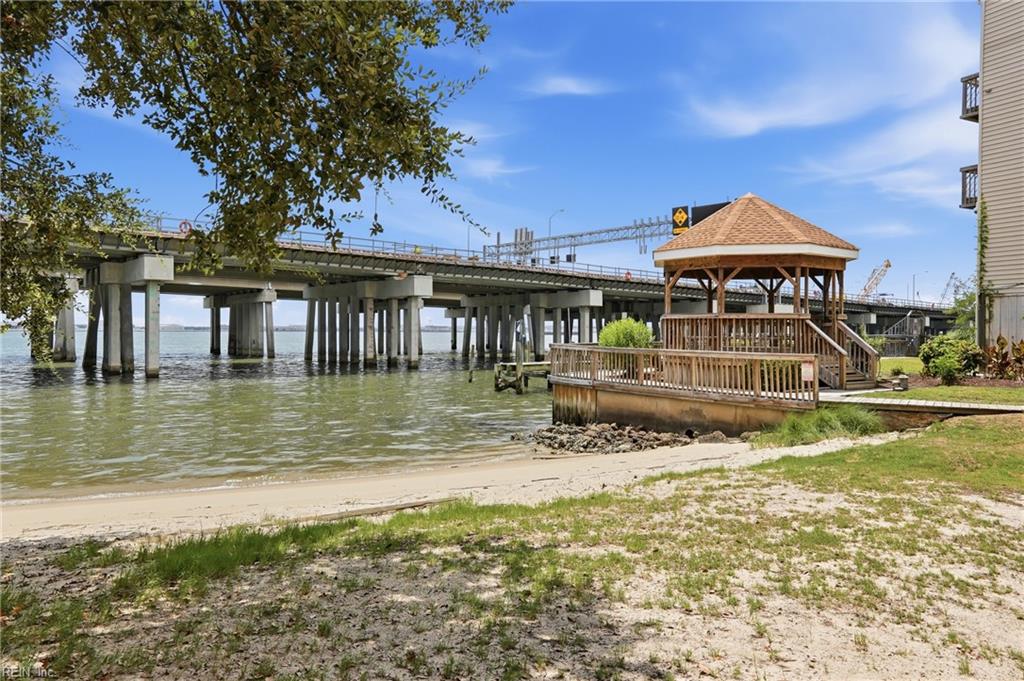 835 Little Bay Ave Property Photo 33